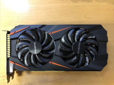 Лот: 17134237. Фото: 1. Видеокарта Gigabyte nVidia GeForce... Видеокарты