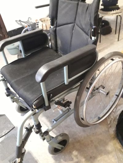 Лот: 18418946. Фото: 1. кресло инвалидное. Реабилитация, уход за больными