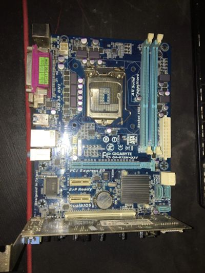 Лот: 17184600. Фото: 1. Плата Gigabyte LGA1155 GA-B75M-D3V. Материнские платы
