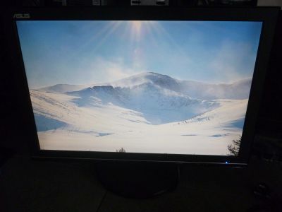 Лот: 11744741. Фото: 1. Монитор Asus 19" два входа. ЖК-мониторы