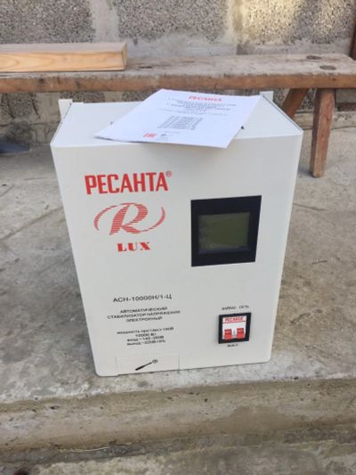 Лот: 14756783. Фото: 1. стабилизатор Ресанта lu. Стабилизаторы напряжения, ЛАТР