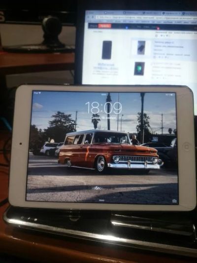 Лот: 6458247. Фото: 1. Ipad mini обмен на телефон, смартфон. Планшеты