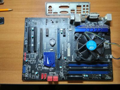 Лот: 12495010. Фото: 1. Материнская плата Sapphire Z87A-MA... Материнские платы