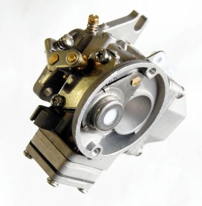 Лот: 21366400. Фото: 1. Карбюратор YAMAHA 4, 5C (6E0-14301-05-00... Запчасти для лодок, катеров, лодочных моторов