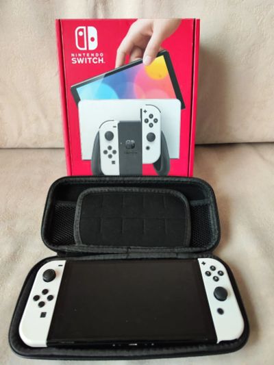 Лот: 20857927. Фото: 1. Nintendo switch oled 64gb Обмен... Игровые приставки, консоли