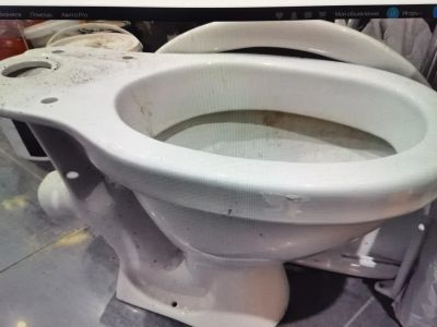 Лот: 23560683. Фото: 1. Унитаз с новостройки. Унитазы, биде