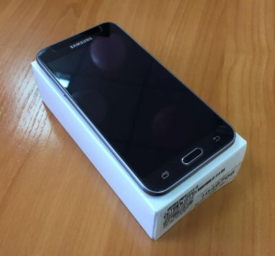 Лот: 9325434. Фото: 1. Samsung Galaxy J3 DUOS. Смартфоны