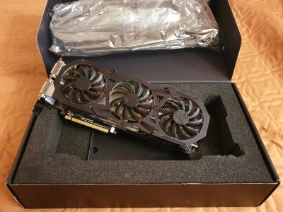 Лот: 25637139. Фото: 1. Видеокарта GigaByte GeForce GTX... Видеокарты