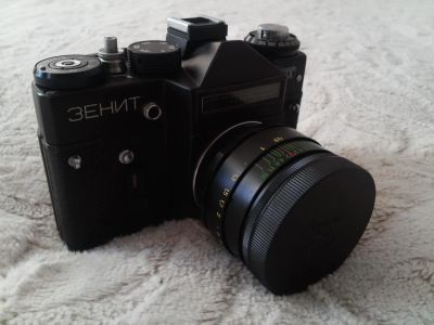 Лот: 7463142. Фото: 1. Фотоаппарат Зенит ЕТ. Плёночные зеркальные