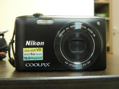 Лот: 4233380. Фото: 1. Фотоаппарат Nikon CoolPix S3300... Цифровые компактные