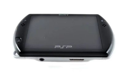 Лот: 2984653. Фото: 1. PSP GO. Игровые приставки, консоли