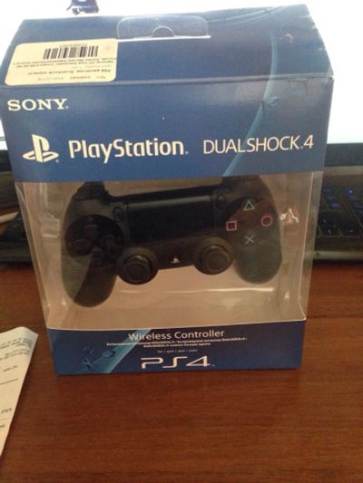 Лот: 8056375. Фото: 1. Dualshock 4 ( джостик для PS4... Аксессуары для игровых приставок, консолей, геймпады