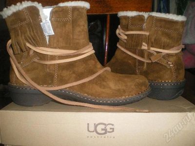 Лот: 735742. Фото: 1. Зимние женские ботинки UGG. Ботинки, полуботинки