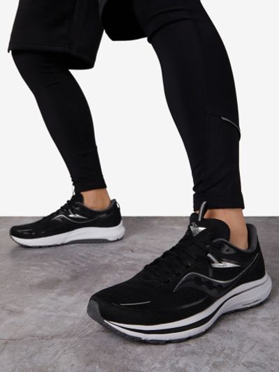 Лот: 24284968. Фото: 1. Кроссовки мужские Saucony Omni... Кеды, кроссовки, слипоны