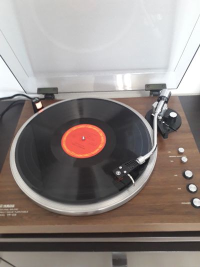 Лот: 18664494. Фото: 1. Проигрыватель винила Yamaha YP-D3. Виниловые проигрыватели и электрофоны