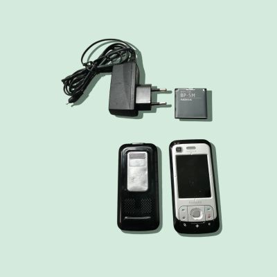 Лот: 19482131. Фото: 1. Кнопочный телефон Nokia 6110 Navigator... Кнопочные мобильные телефоны