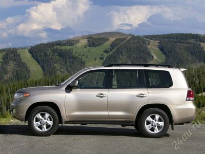 Лот: 589337. Фото: 1. TOYOTA LC 200. Автомобили