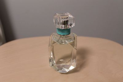 Лот: 21732219. Фото: 1. Парфюмерная вода Tiffany & Co. Женская парфюмерия