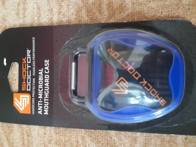 Лот: 18007162. Фото: 1. Футляр для капы Shock Doctor Anti-Microbial... Очки солнцезащитные