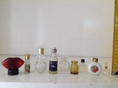 Лот: 10118632. Фото: 1. Бутыльки мини парфюм коллекция. Предметы интерьера и быта
