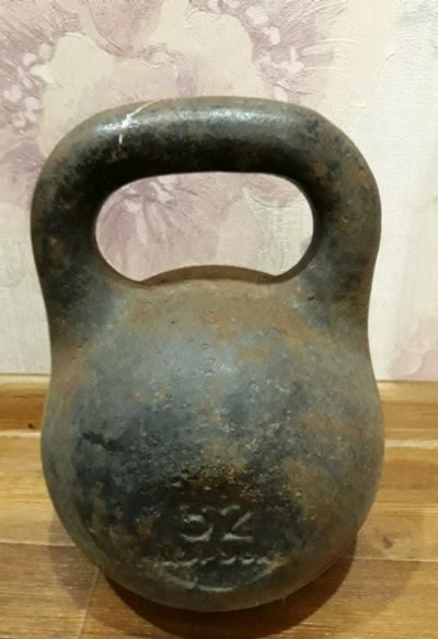 Лот: 4122175. Фото: 1. Гиря Советская 32 кг. Гантели