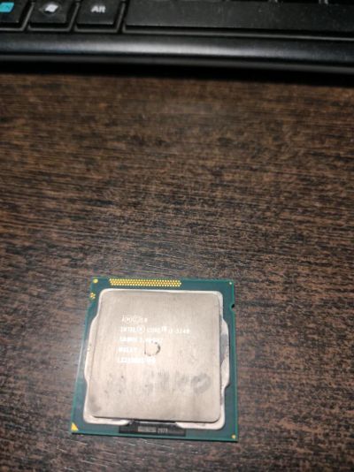 Лот: 19858555. Фото: 1. Intel i3-3240. Процессоры