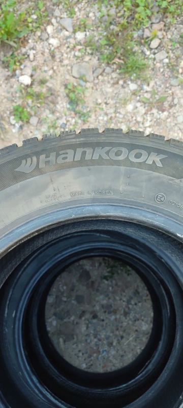 Лот: 20673458. Фото: 1. Шины Hankook i-Pike 195/65-15... Шины