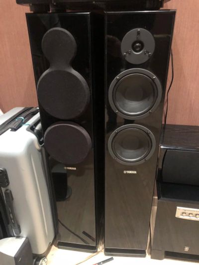 Лот: 16944286. Фото: 1. Колонки Yamaha NS-F150 (рояльный... Пассивные акустические системы