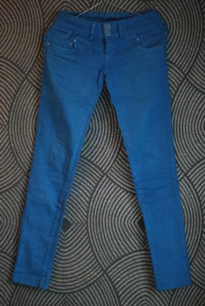 Лот: 3944294. Фото: 1. Джинсы Pull&Bear, размер евр... Джинсы