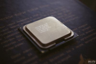 Лот: 9648064. Фото: 1. Процессор Intel E3300 2*2500 Мгц... Процессоры