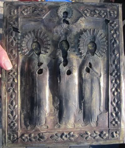 Лот: 10672998. Фото: 1. икона 3 Святых Мученика,латунный... Предметы интерьера и быта