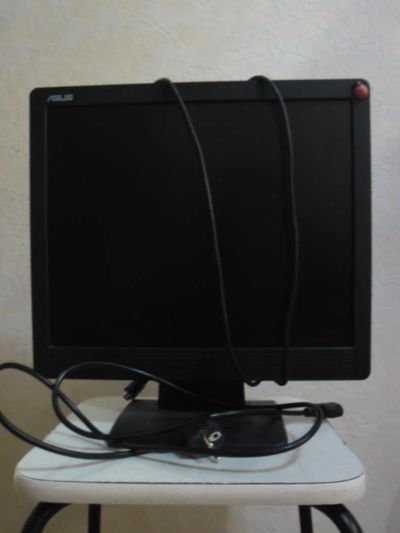 Лот: 4490830. Фото: 1. ЖК Монитор Asus 17 дюймов. ЖК-мониторы