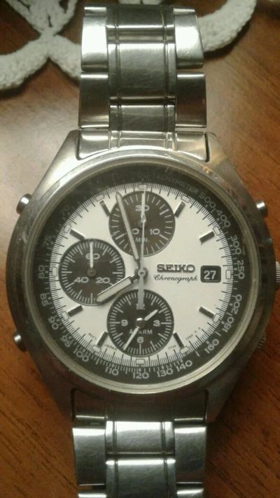 Лот: 12873155. Фото: 1. Часы SEIKO хронограф. Оригинальные наручные часы