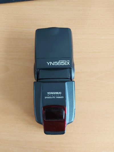 Лот: 17527357. Фото: 1. Вспышка Yongnuo yn565ex для Canon. Вспышки, осветители, рассеиватели