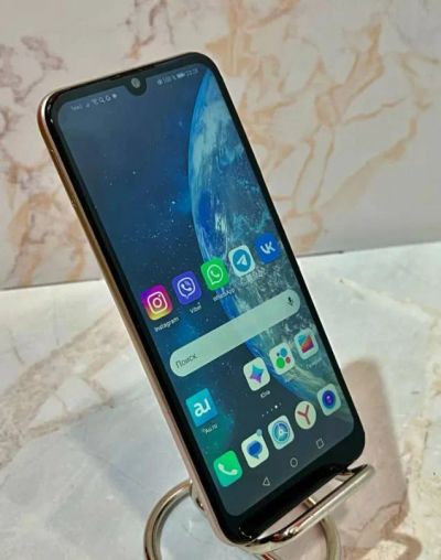 Лот: 21251956. Фото: 1. HONOR 8A, 3/32 ГБ. Смартфоны