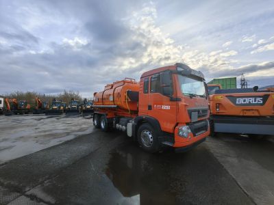 Лот: 25623406. Фото: 1. Автотопливозаправщик АТЗ 15м3... Грузовики, автобусы, спецтехника