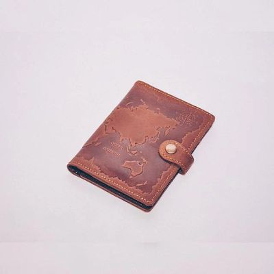 Лот: 15243909. Фото: 1. Портмоне из натуральной кожи. Бумажники, кошельки, портмоне