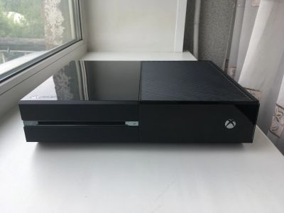 Лот: 19235638. Фото: 1. XBOX One. Игровые приставки, консоли