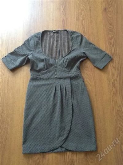 Лот: 2795549. Фото: 1. Отличное платье в нескучный офис... Платья