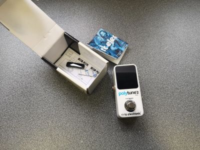 Лот: 18736142. Фото: 1. TC Electronic PolyTune 2 mini... Гитарные эффекты и комбоусилители