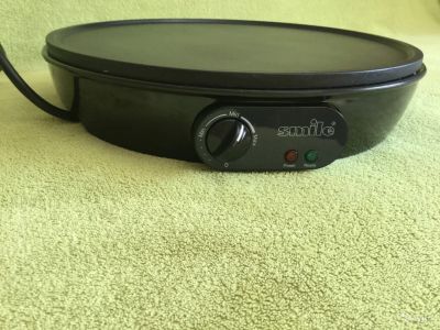 Лот: 8871437. Фото: 1. Блинница Smile PM 811. Кухонная
