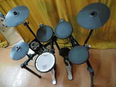 Лот: 5672585. Фото: 1. Roland TD-11. Ударные