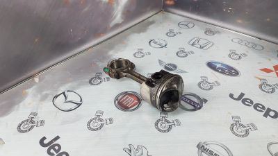 Лот: 23589419. Фото: 1. Шатун Mitsubishi Dion 4G63 MD371533... Двигатель и элементы двигателя