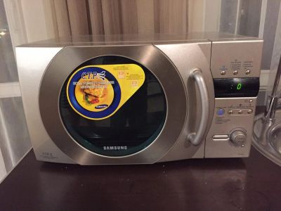 Лот: 7362892. Фото: 1. Микроволновая печь Samsung M187MNR. Микроволновки, мини-печи