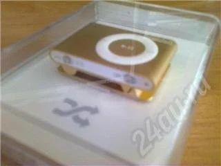 Лот: 282507. Фото: 1. IPOD SHUFFLE 1GB. Виниловые проигрыватели и электрофоны