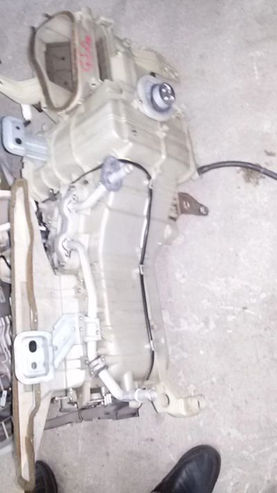 Лот: 6255343. Фото: 1. корпус печки в сборе toyota chaser... Салон