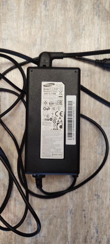 Лот: 20944345. Фото: 1. Блок питания Samsung UE32N5300AU. Зарядные устройства, блоки питания для бытовой техники