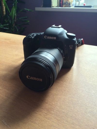 Лот: 5949117. Фото: 1. Canon Eos 7D es-f 18-135 IS kit... Цифровые зеркальные