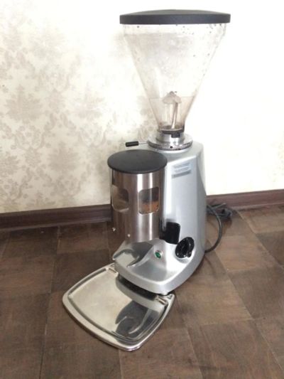 Лот: 10622913. Фото: 1. Кофемолка Mazzer Luigi. Пищевое