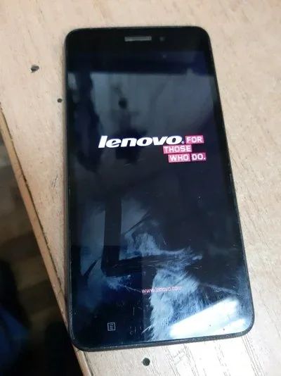 Лот: 12854932. Фото: 1. Lenovo S60-a. Кнопочные мобильные телефоны